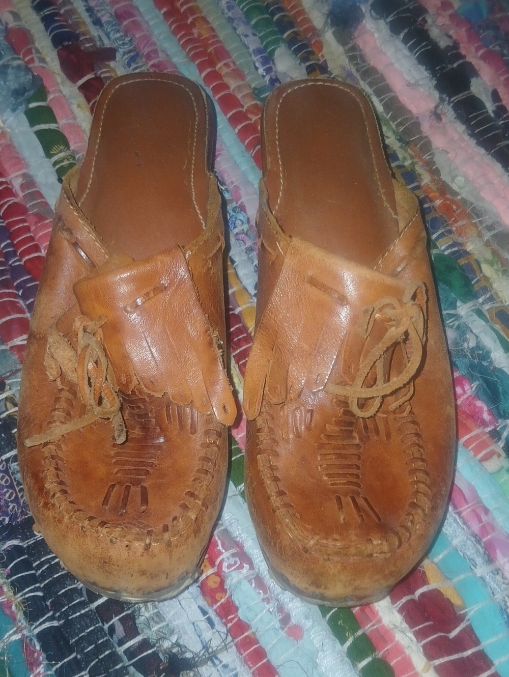 Vintage 70's Tan Leather Women's Slip-On Moccasin Mules 7 w/ Wear